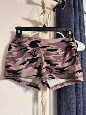 Hot Kiss Pink Camo Stretch Bike Shorts